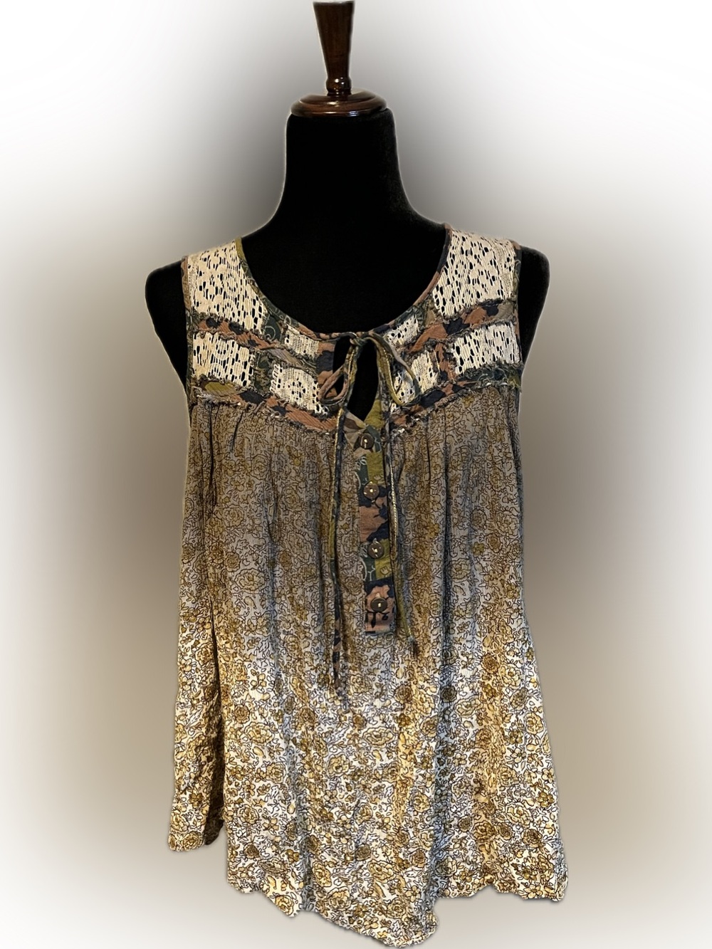 Gimmicks Hippie Boho Sleeveless Top size M